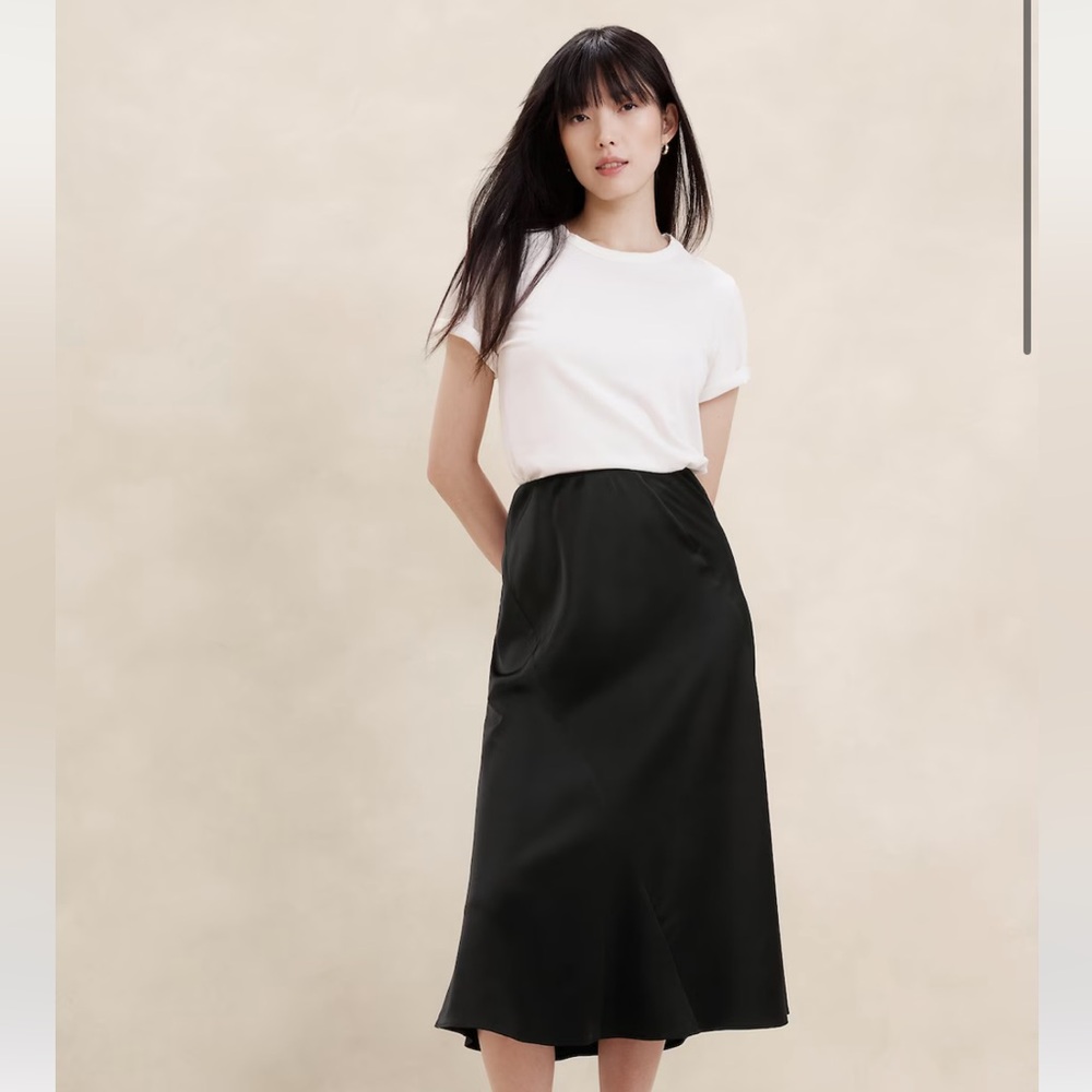 Banana Republic Black Midi Slip Skirt Size Large L